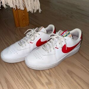 Nike White and Red Sneakers